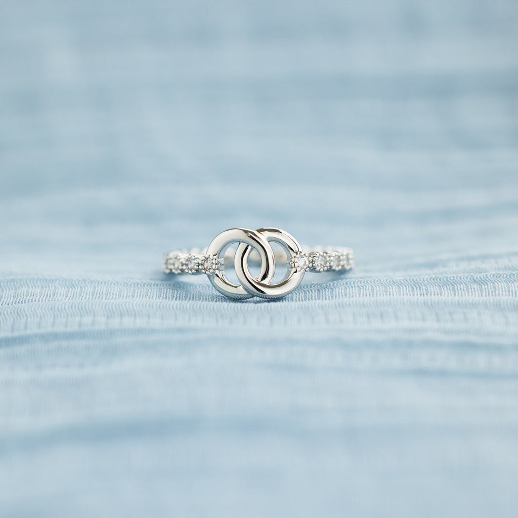 Forever Linked Mother Daughter Interlocking Pavé Ring