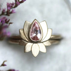 Elegant Vintage Pink Zirconia Inlay Lotus Flower Ring Set