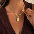 The Eternal Pendant Necklace