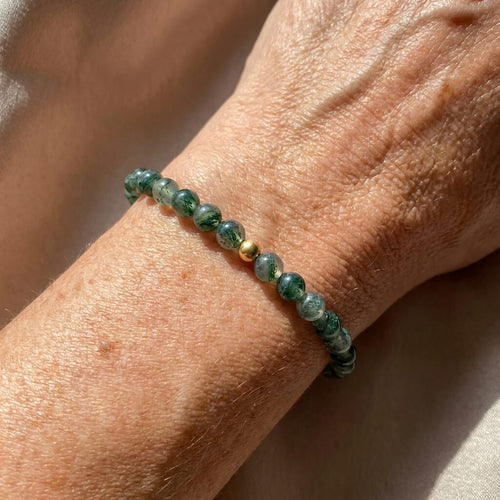 Armband mit Moosachat-Steinen