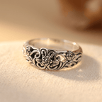 Vintage Blossom Solitaire Ring
