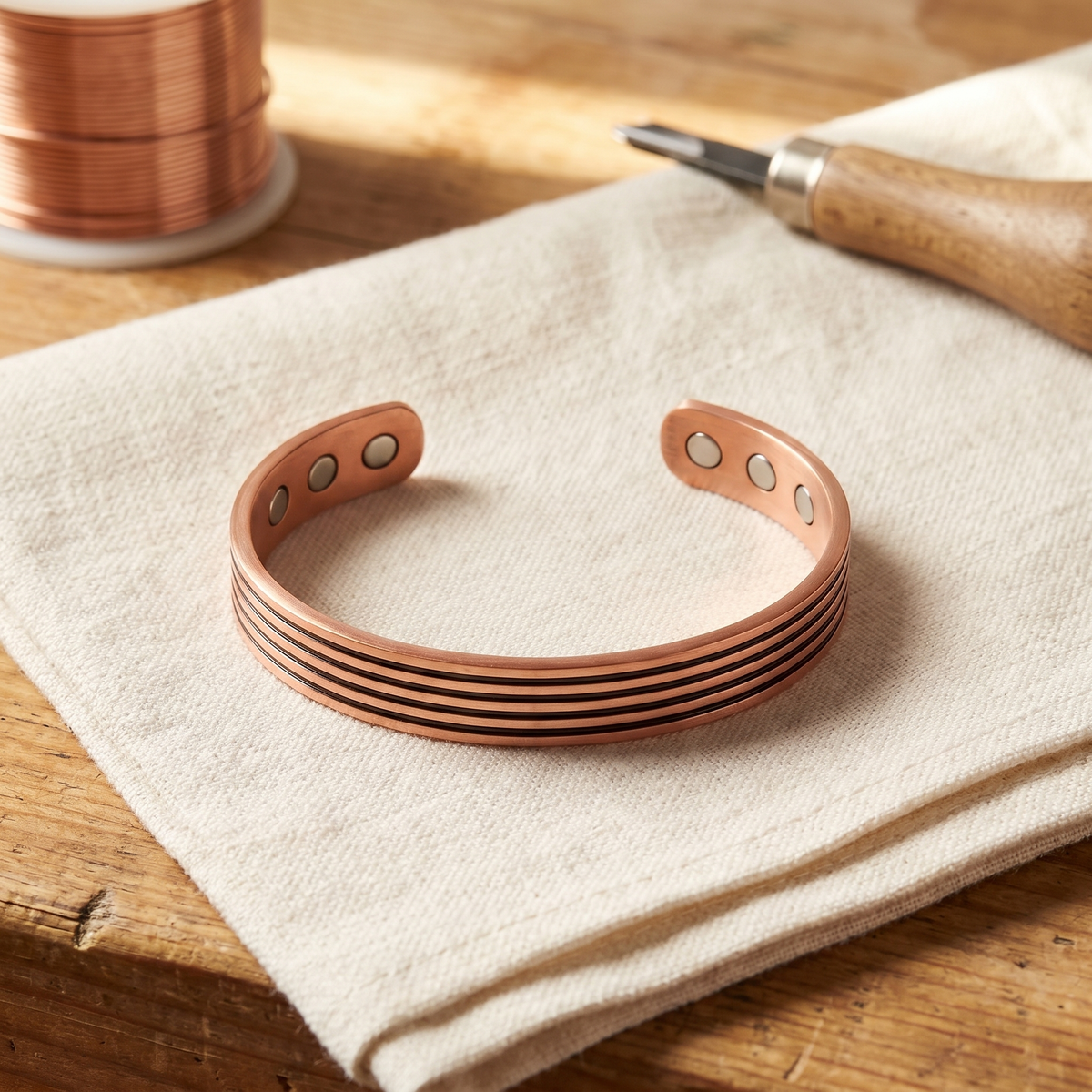 Klara’s Sage Kupferarmband